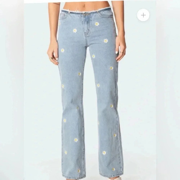 Edikted Daisy Embroidered Low Rise Jeans - Picture 1 of 10